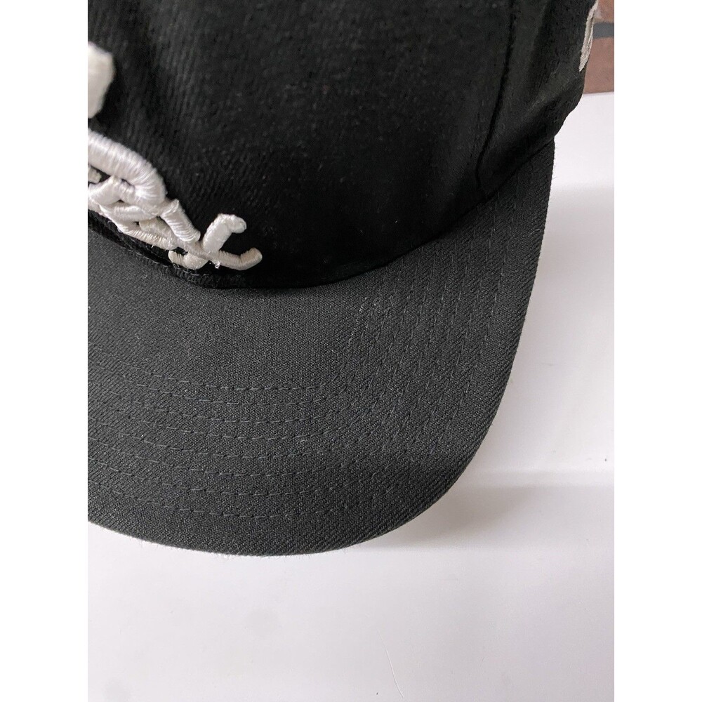 Chicago White Sox Hat Cap Mens SnapBack Black White Rear Spellout New Era 9Fifty - Picture 11 of 11